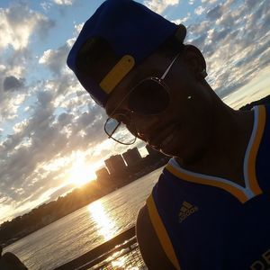 Meet your Posher, Barry